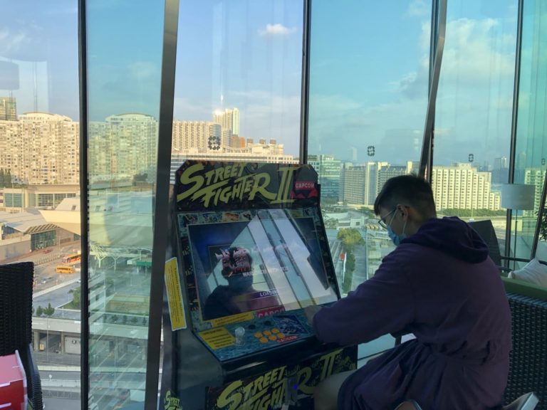 Timeless Lounge裡的街機遊戲機